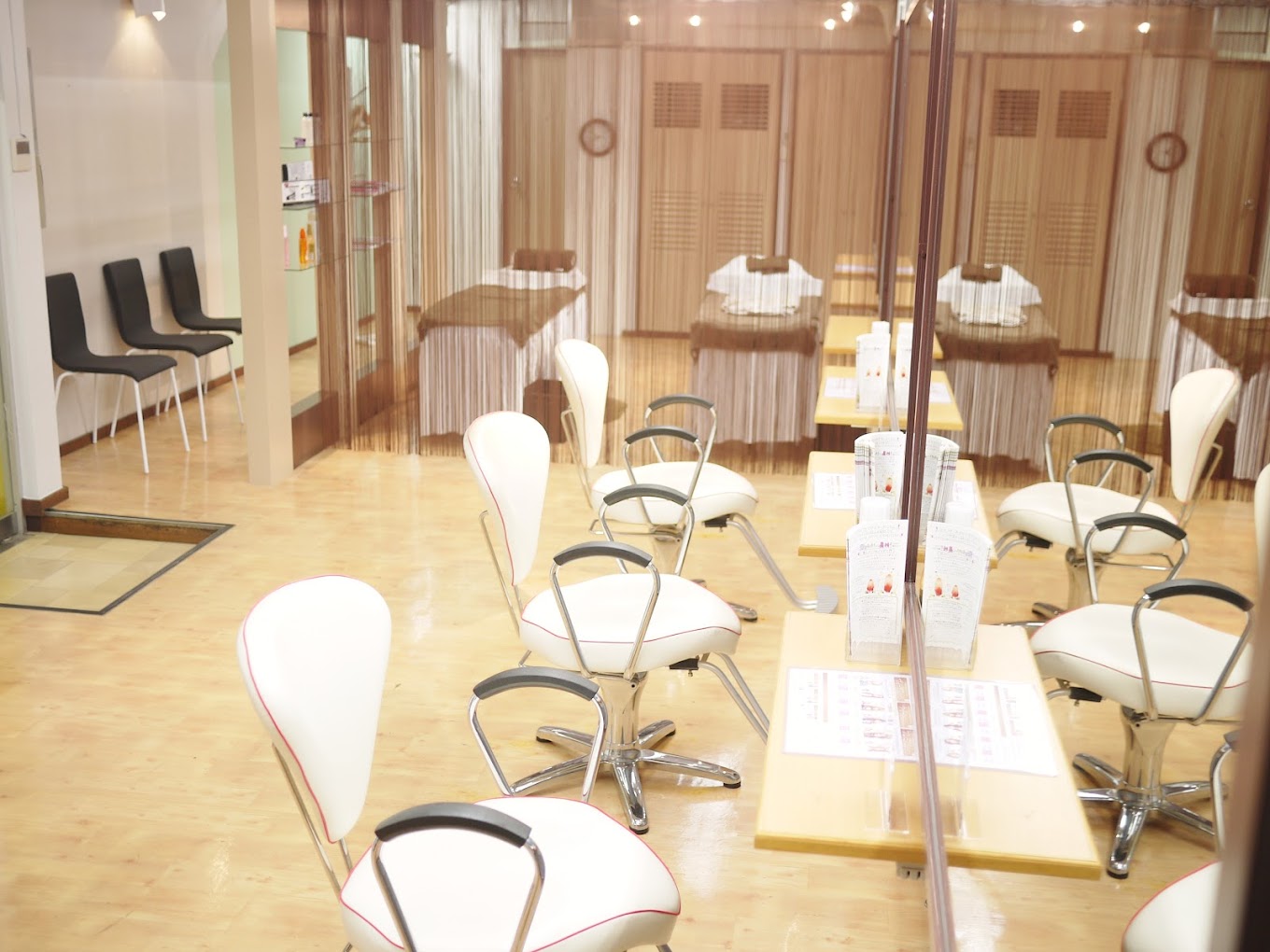 SALSA GRACE（サルサ グレイス）木更津店店舗内装写真